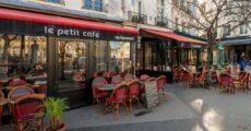 Le Petit Café