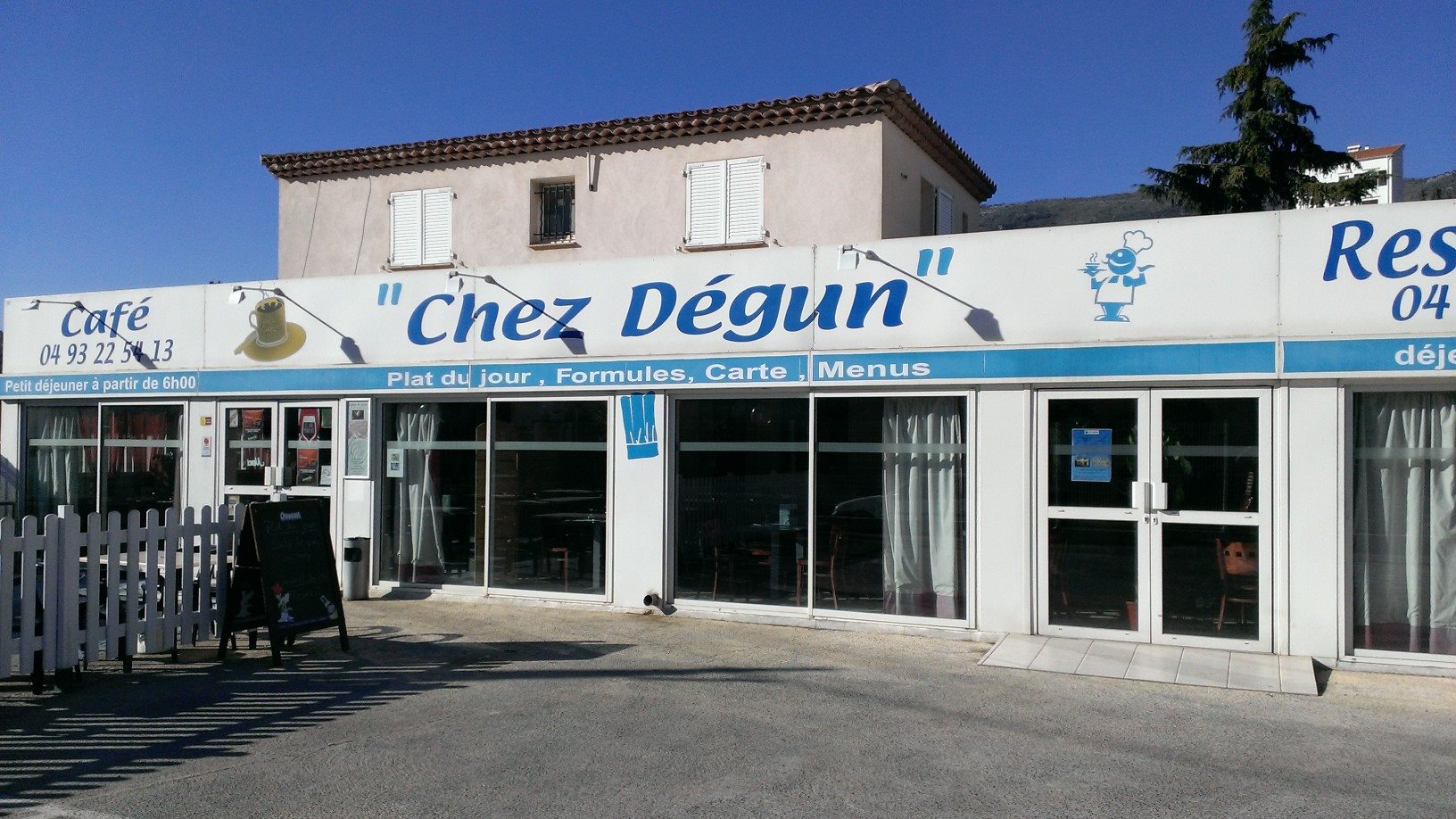 Chez Degun