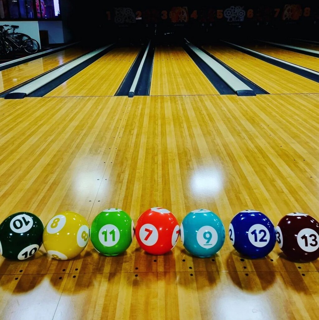 Bowling Le Master