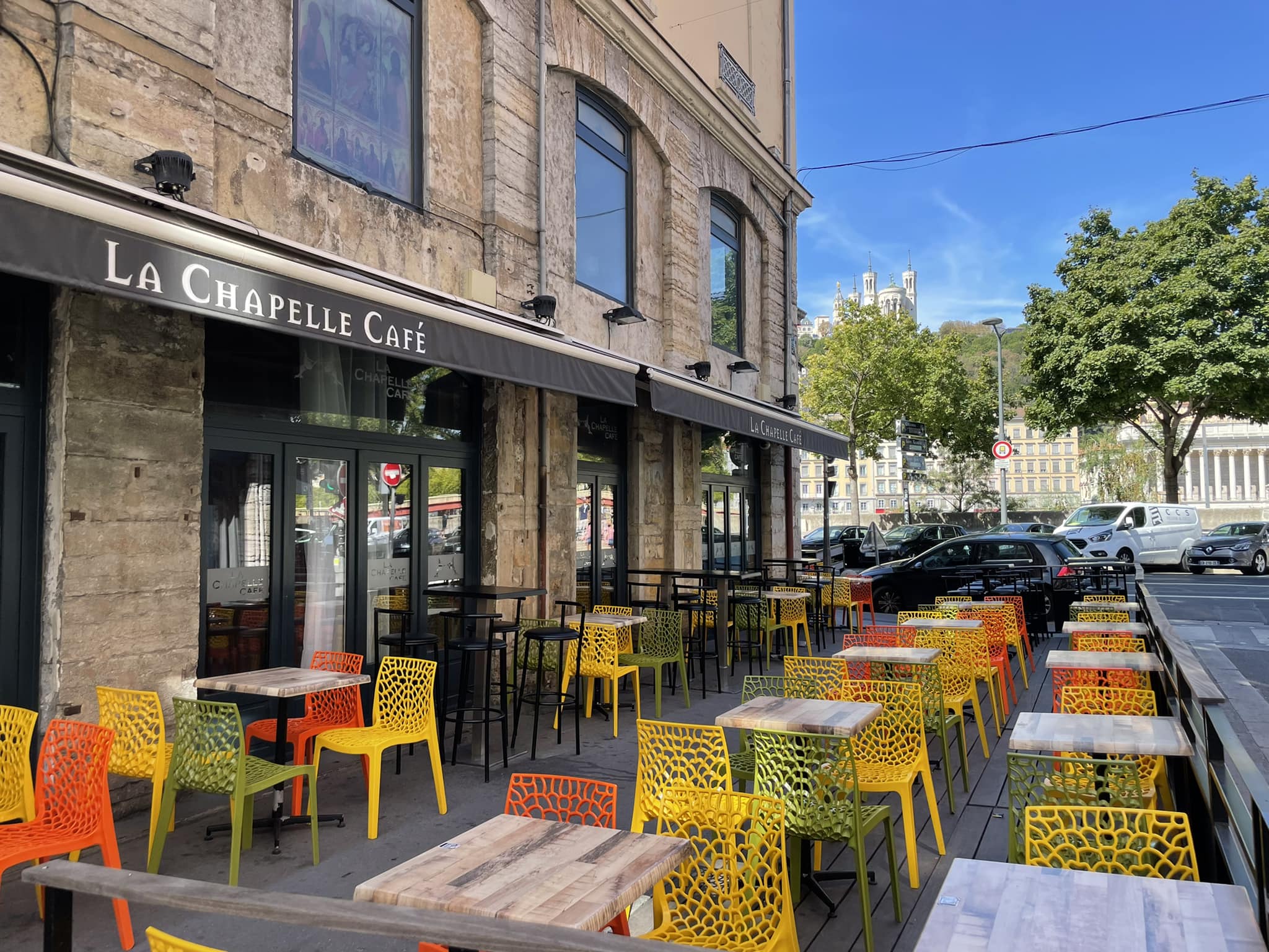 La Chapelle Café