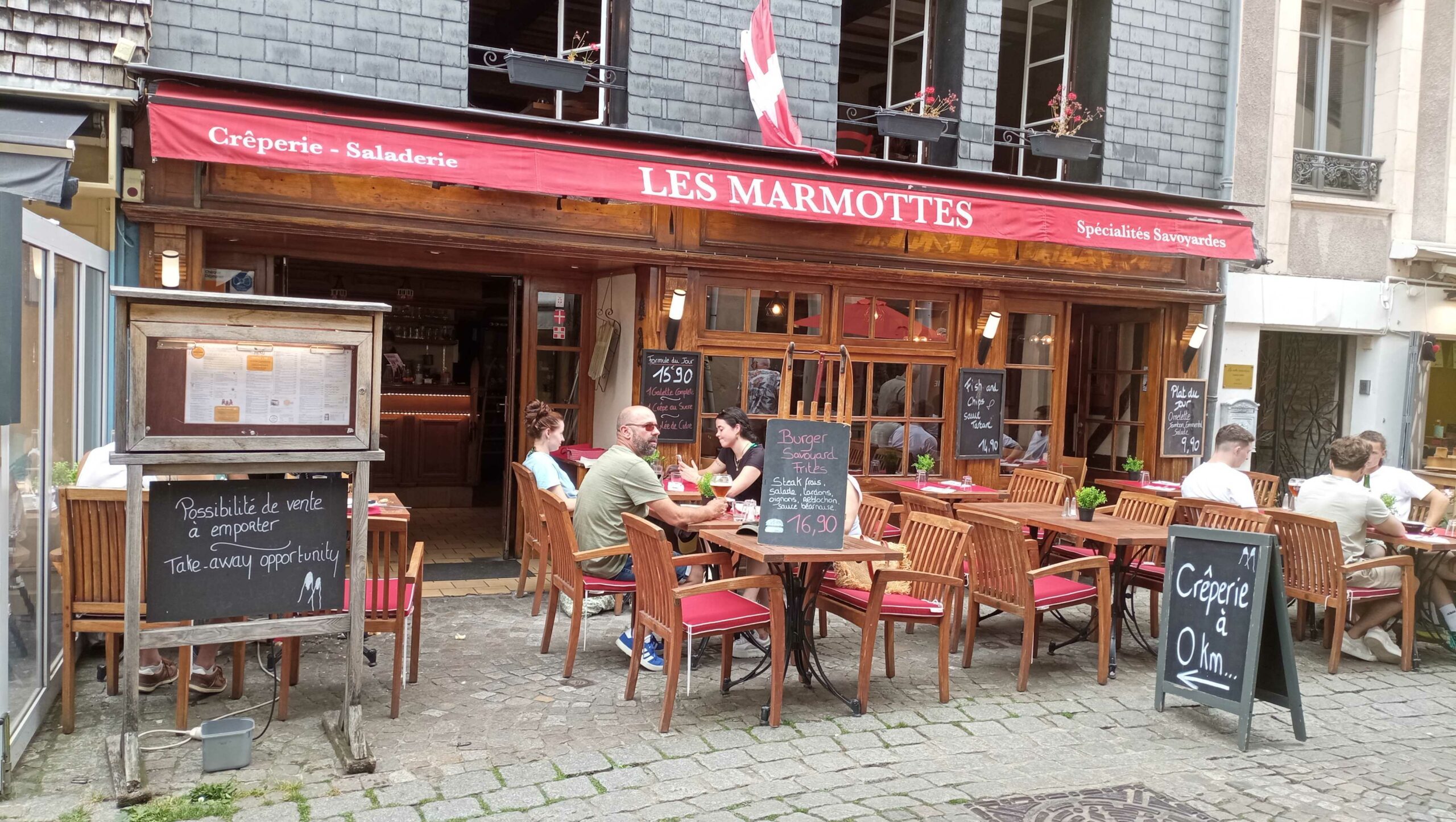 Les Marmottes