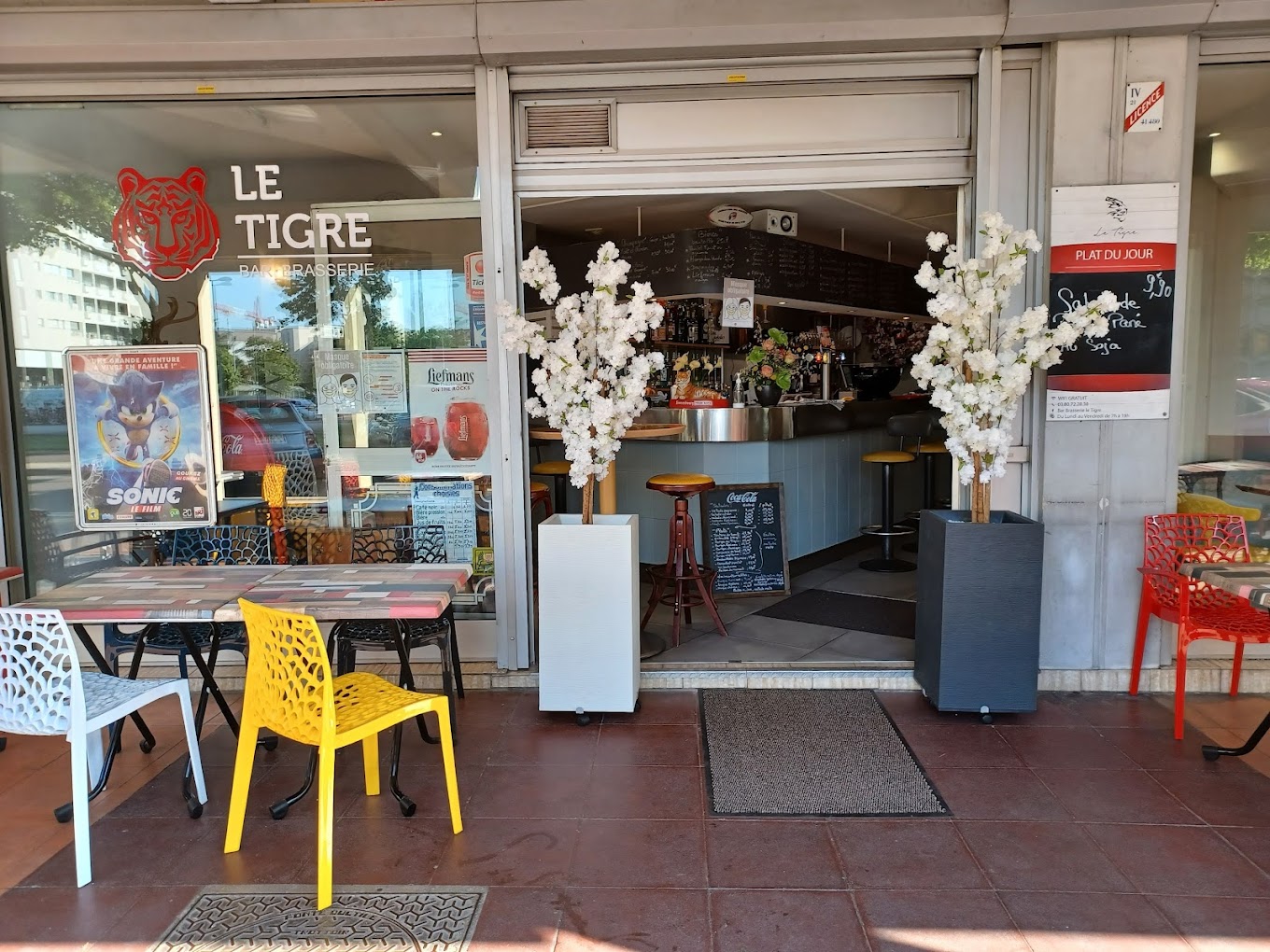 Le Tigre