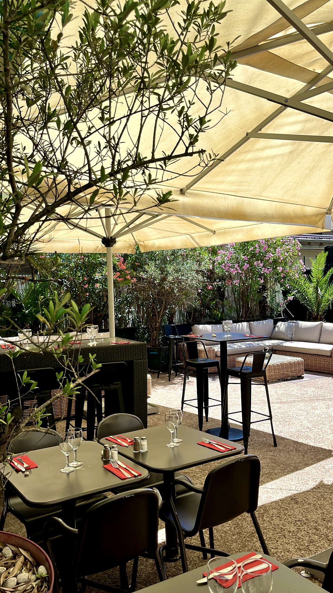 L'Avenue 45