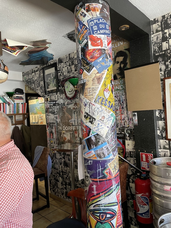 L'Europeen's Pub