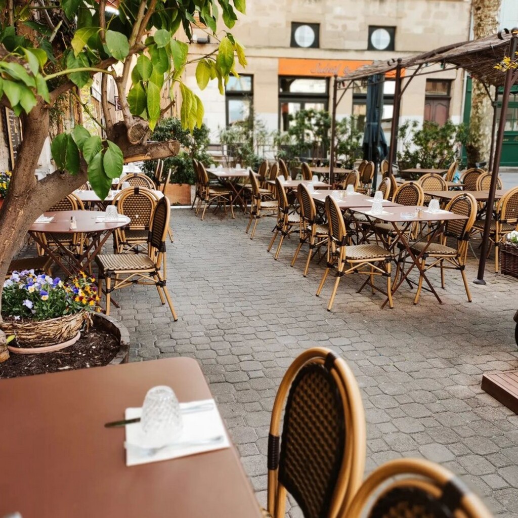 Chez Grand-mère
