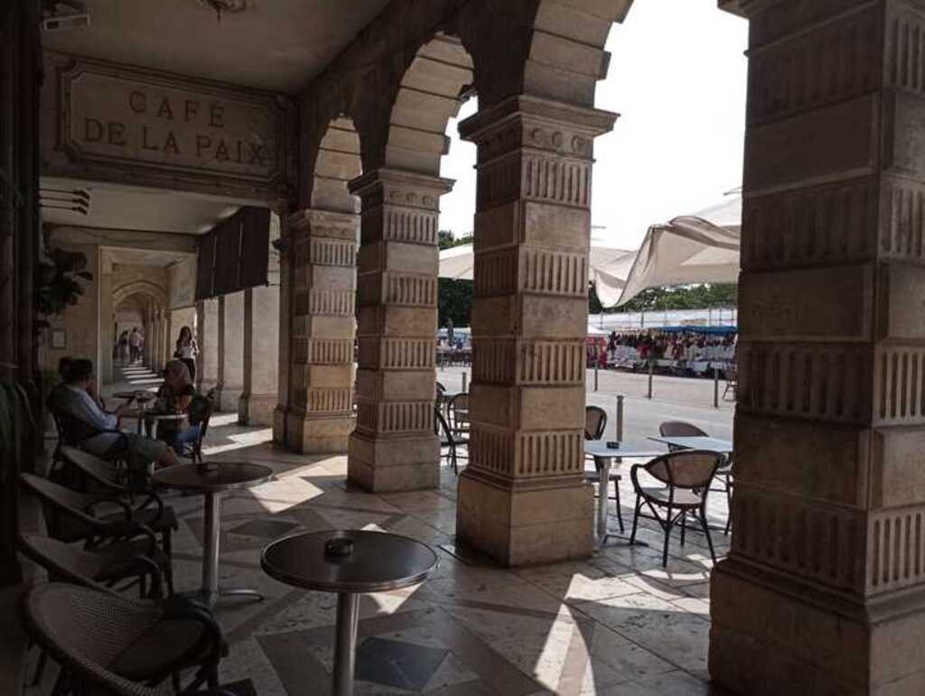 Café de la Paix