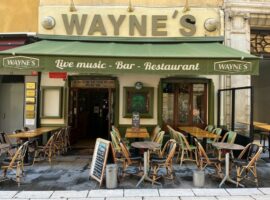 Wayne's Bar