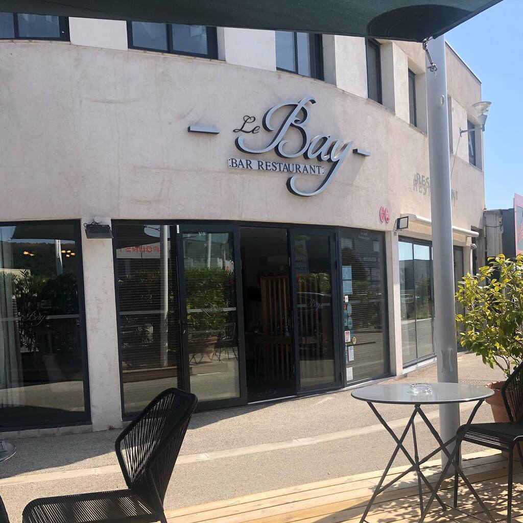 Le Bay