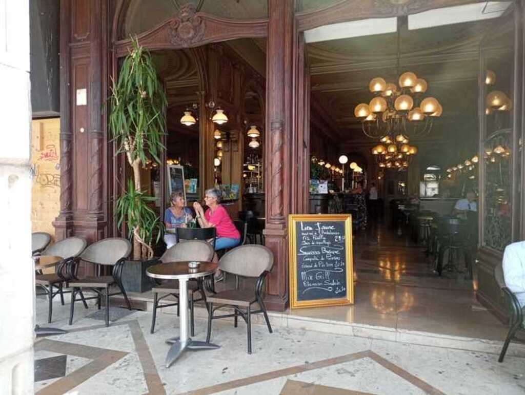 Café de la Paix