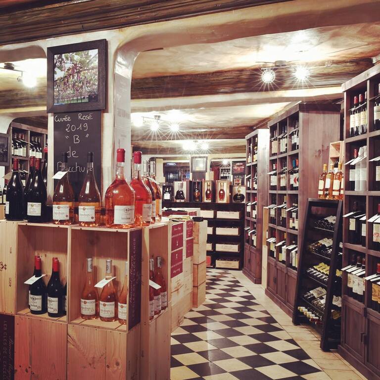 Cave Bernard Magrez Epicerie Fine les Trois Bô