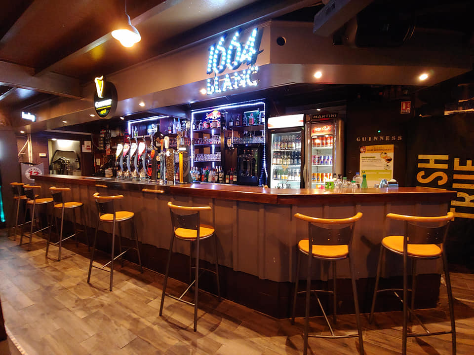 English Pub