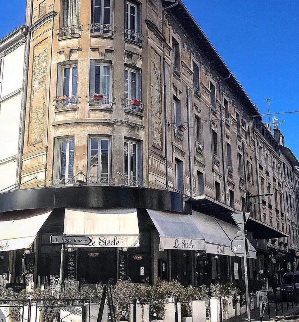 Le Siècle