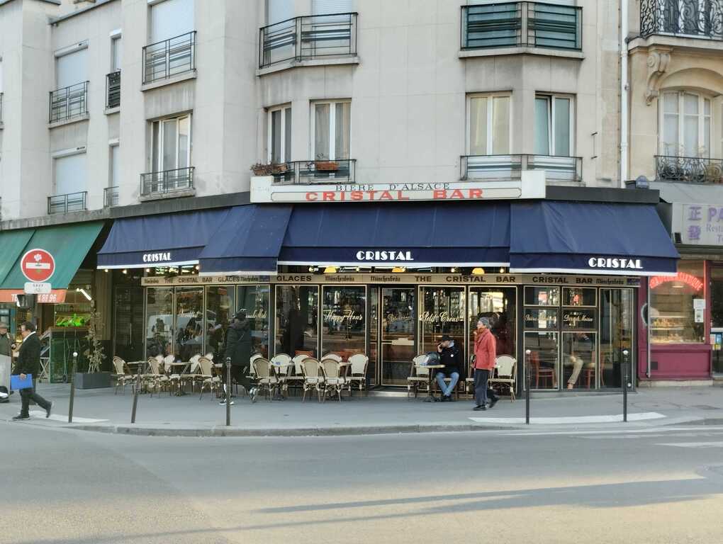 Le Cristal-Bar