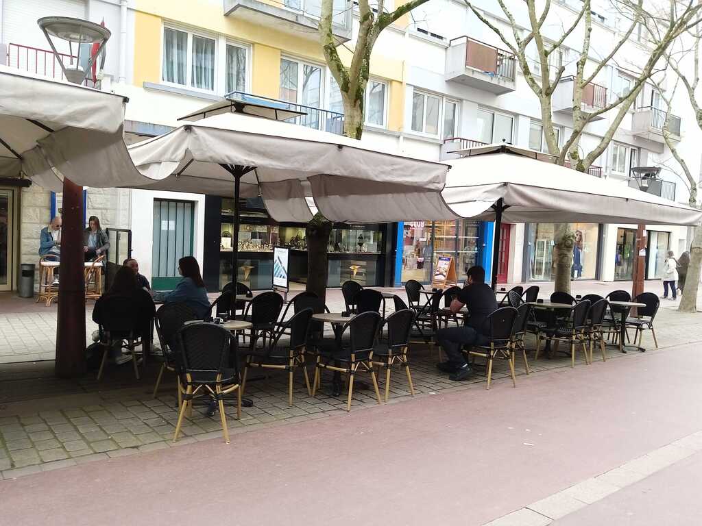 Le Café Creme
