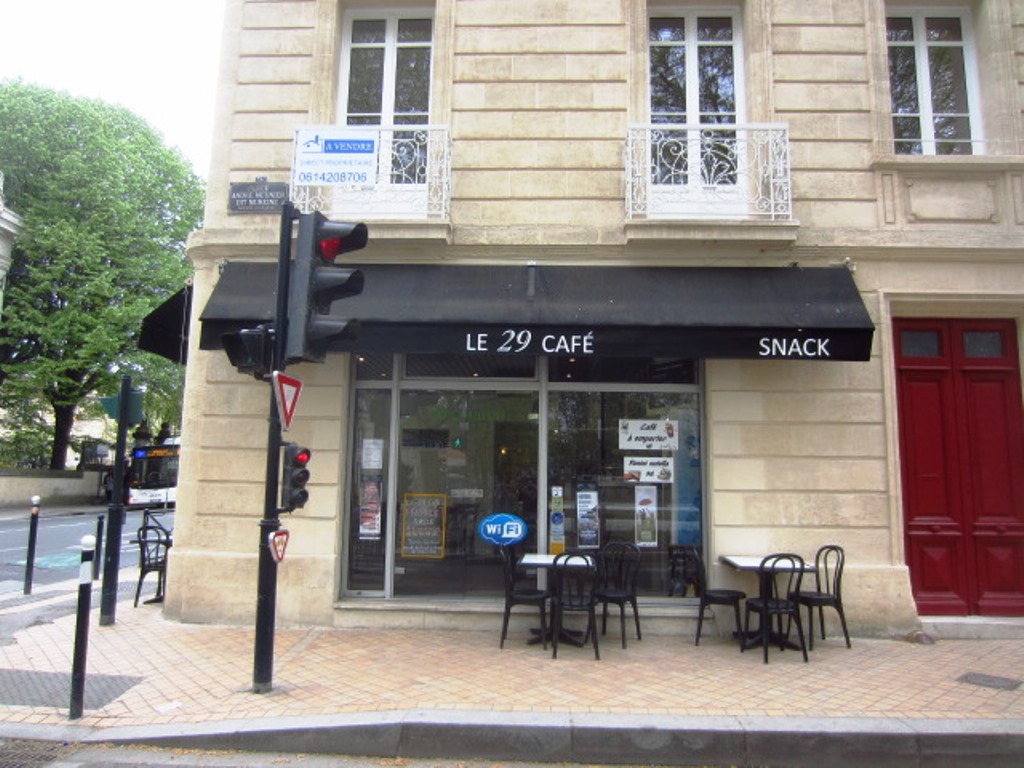 Le 29 Café