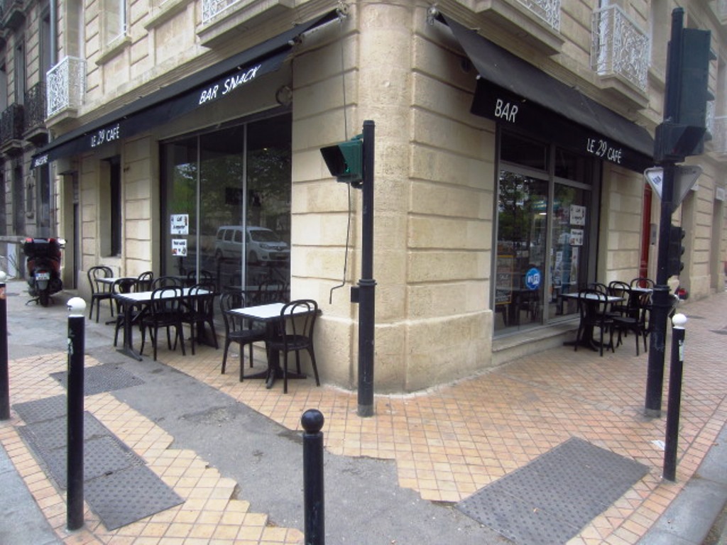 Le 29 Café