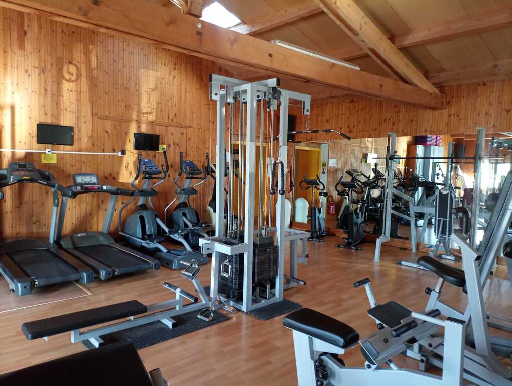 Athletic body center