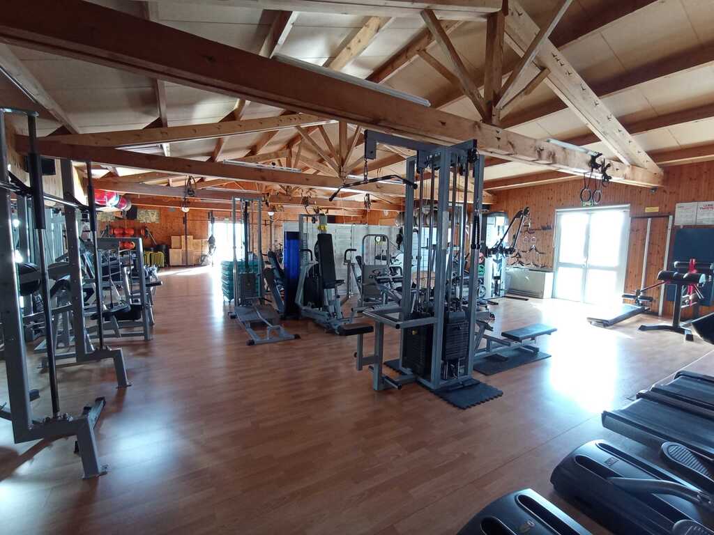 Athletic body center
