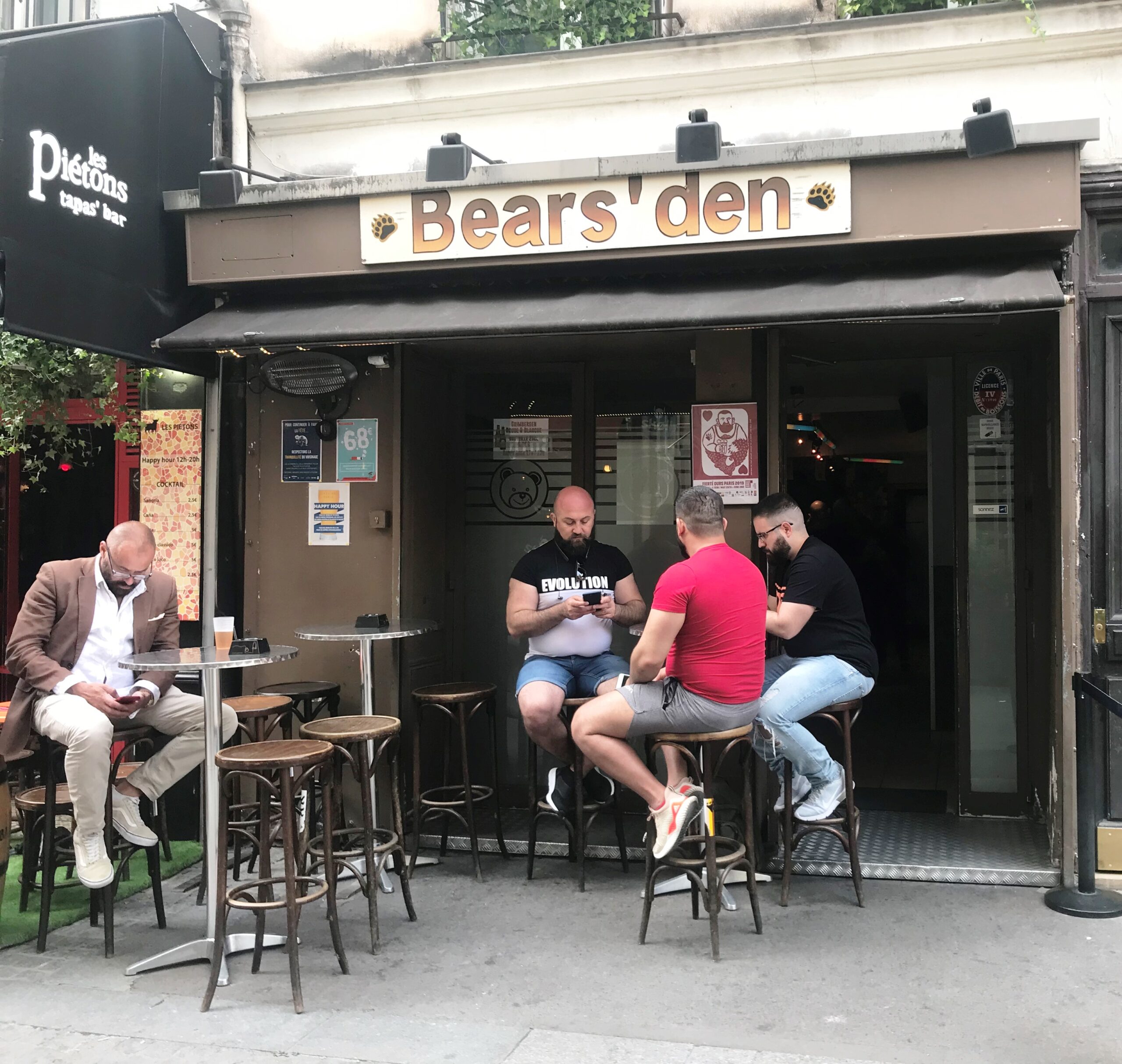 Bears' Den