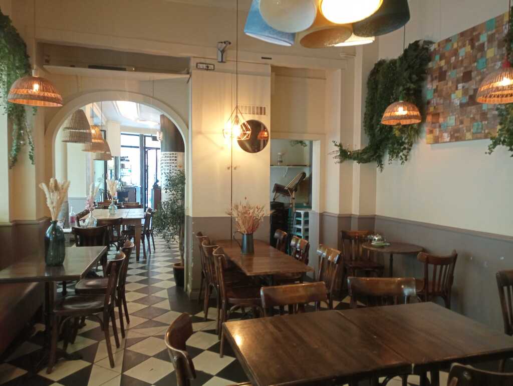 Café Leonard