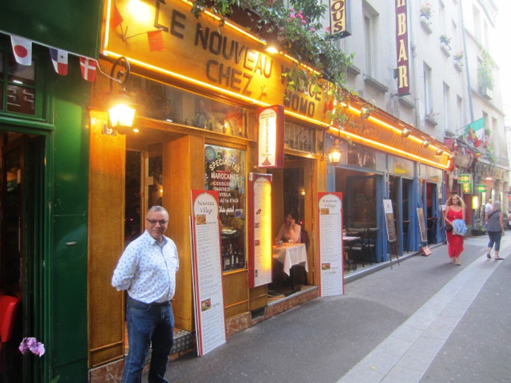Le Nouveau Village