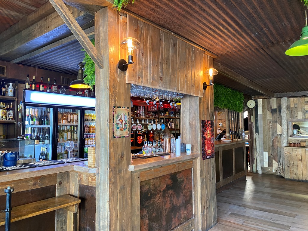 Esco’Bar