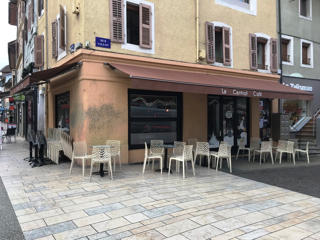 Central Café