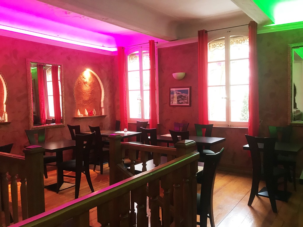Au Palais des Cafés