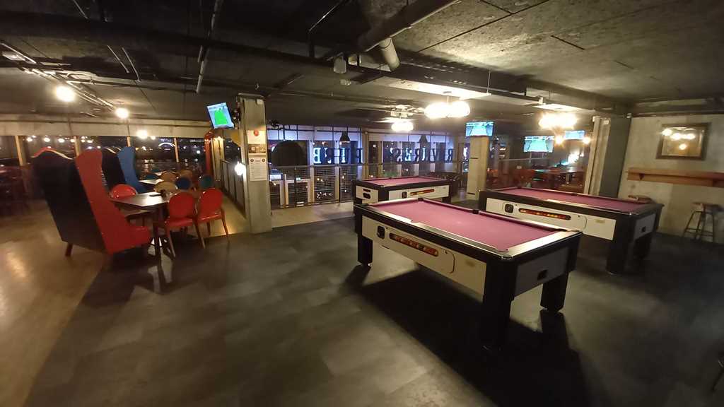 River's Pub