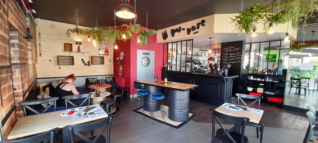 Le Café du Commerce