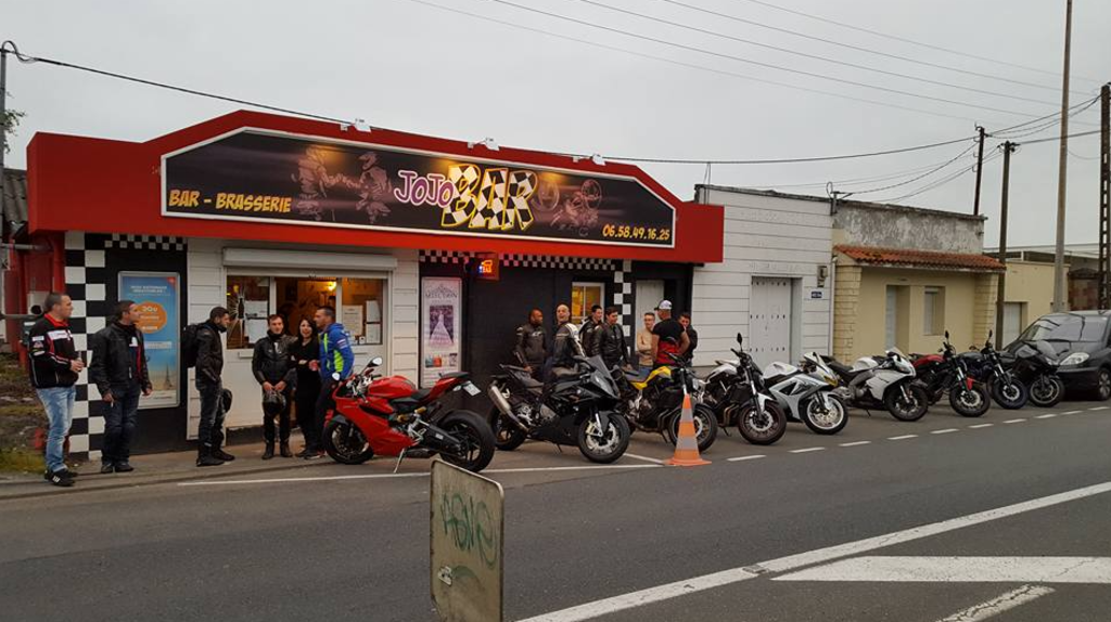 Jojo Bar