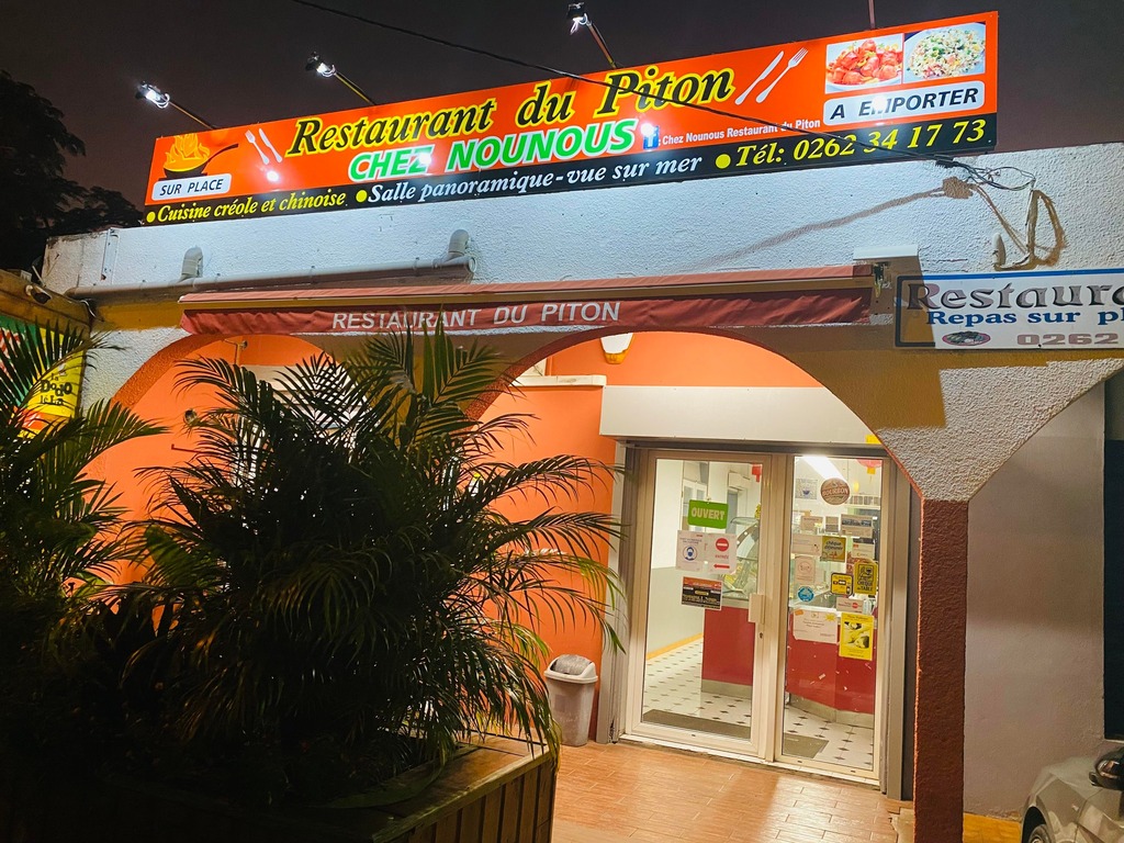 Chez Nounous Restaurant Du Piton