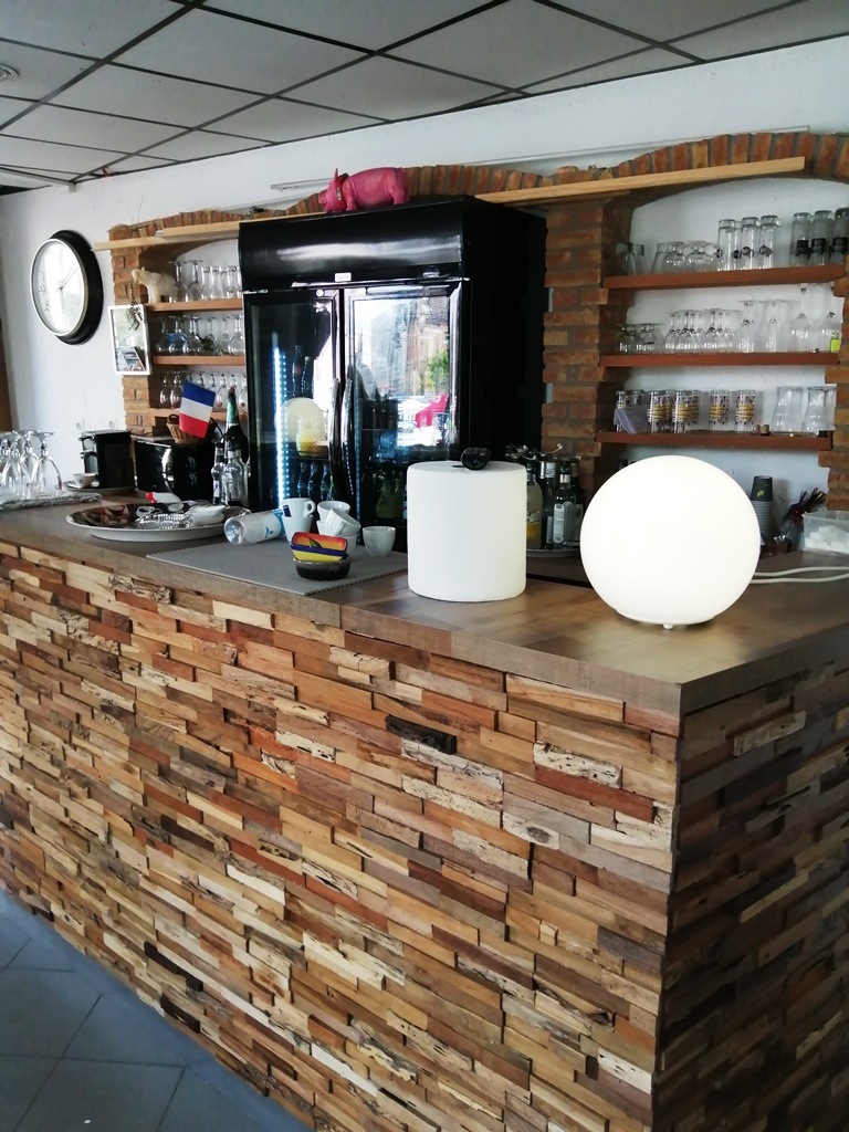 Café le 73 ème