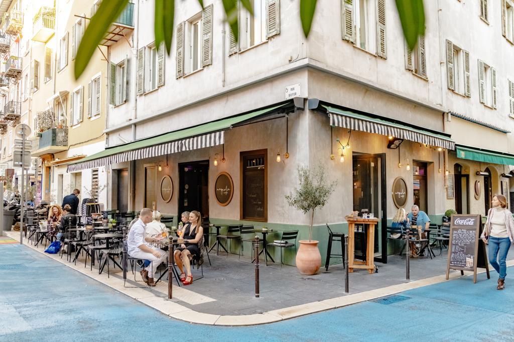 Magnolia Café