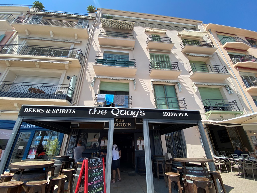 The Quay's Irish Pub