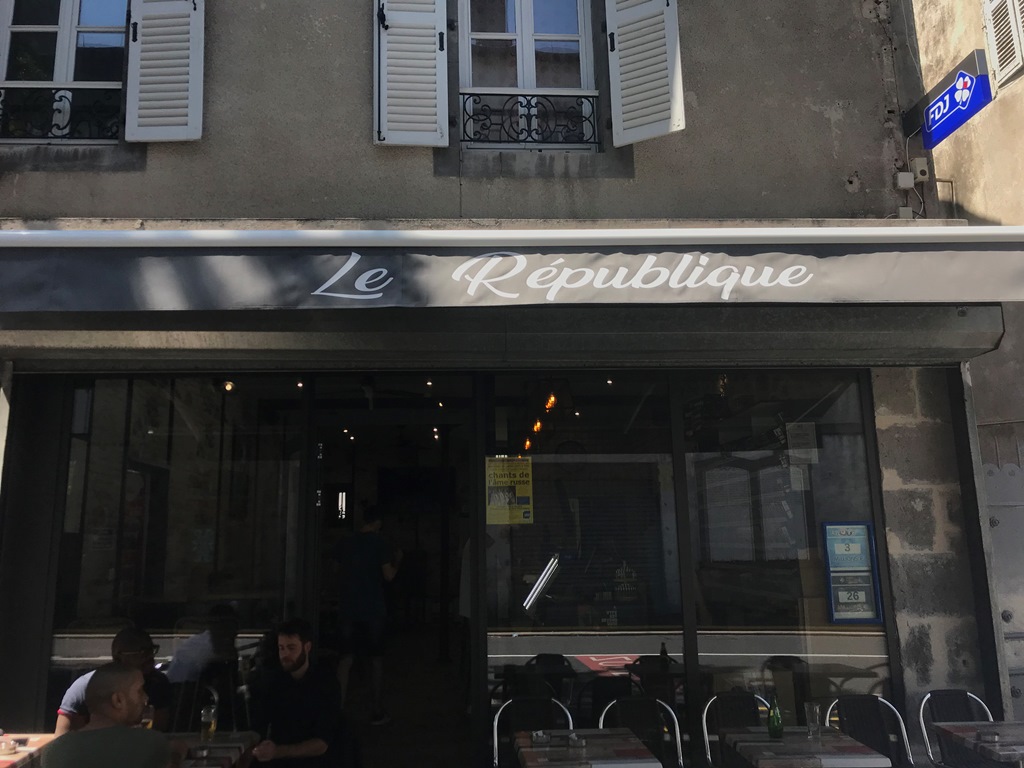 Le République