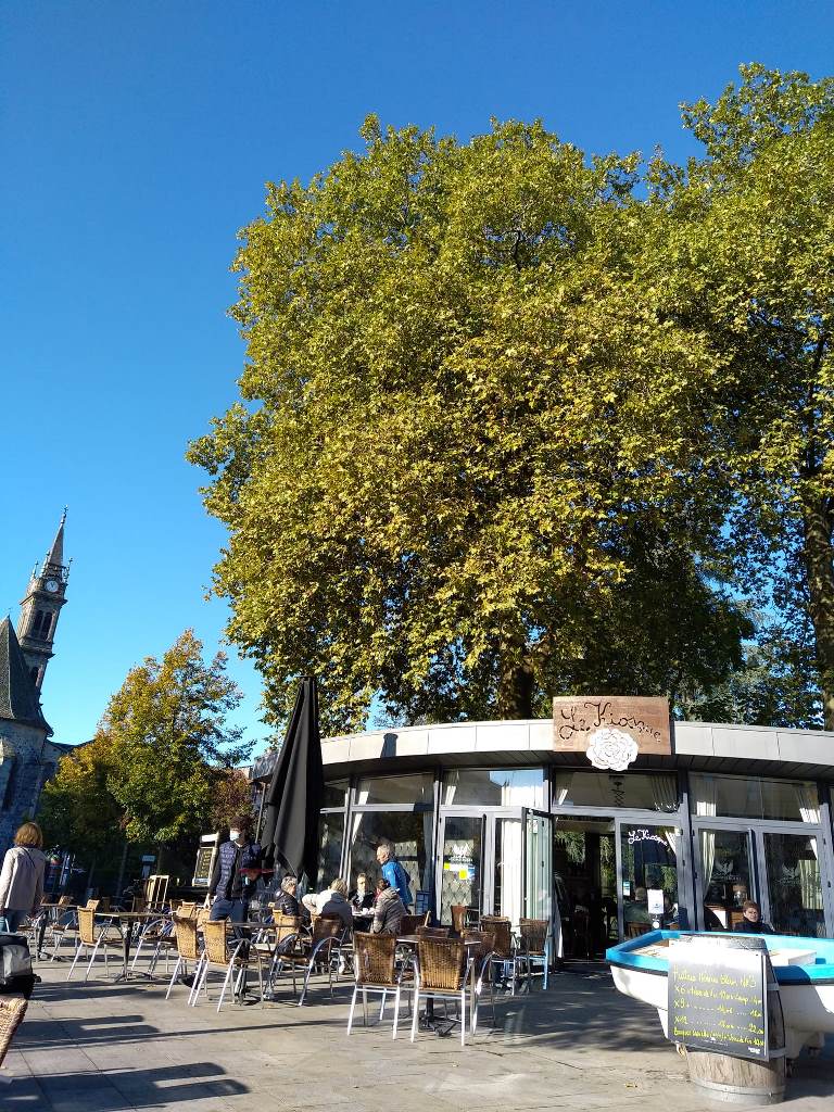 Le Kiosque
