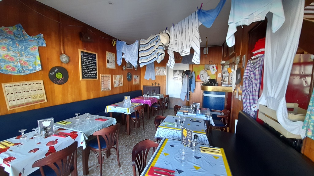 LE BISTROT DE MEME