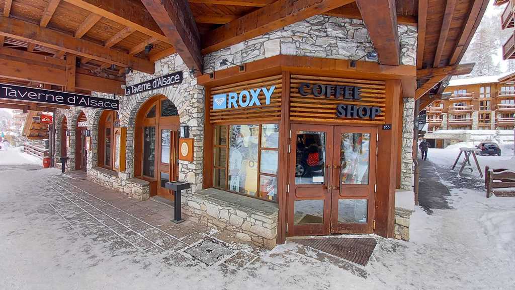 Coffee Shop
