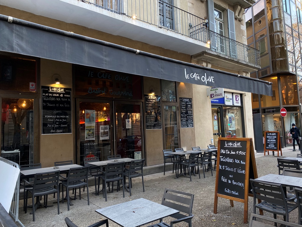 Le Café Olive