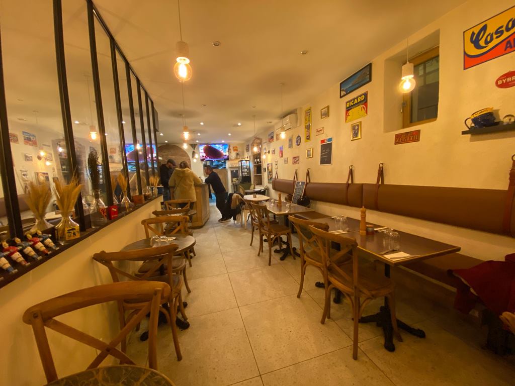 Chez Marquis