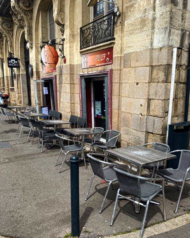 Au Vestiaire