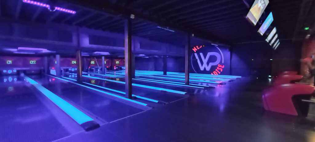 Bowling West Paradise