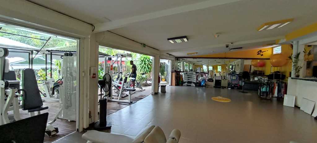 Good Life Sport's Club
