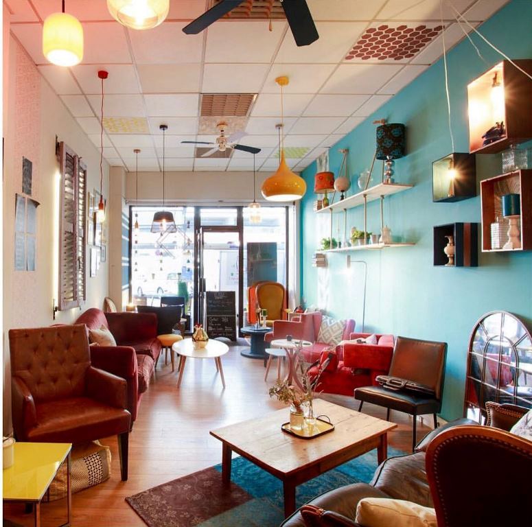 Le Bar Roux d'Heure