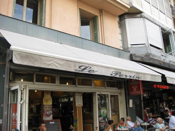 Bar Le Perrin