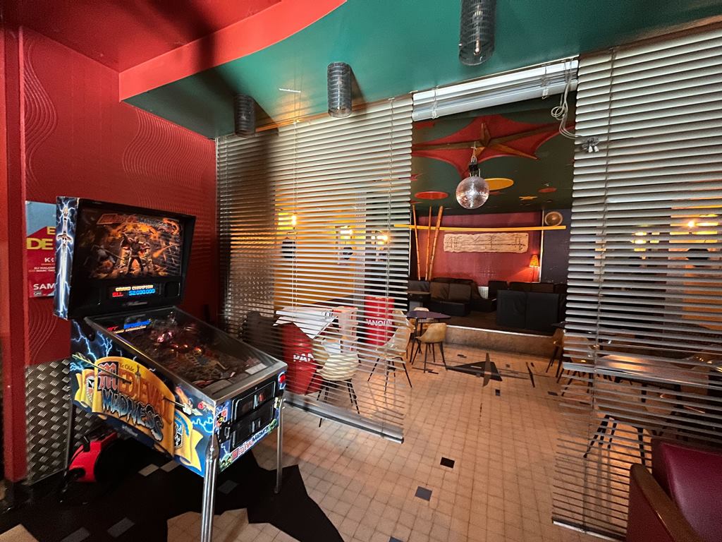 Oasis Rock café