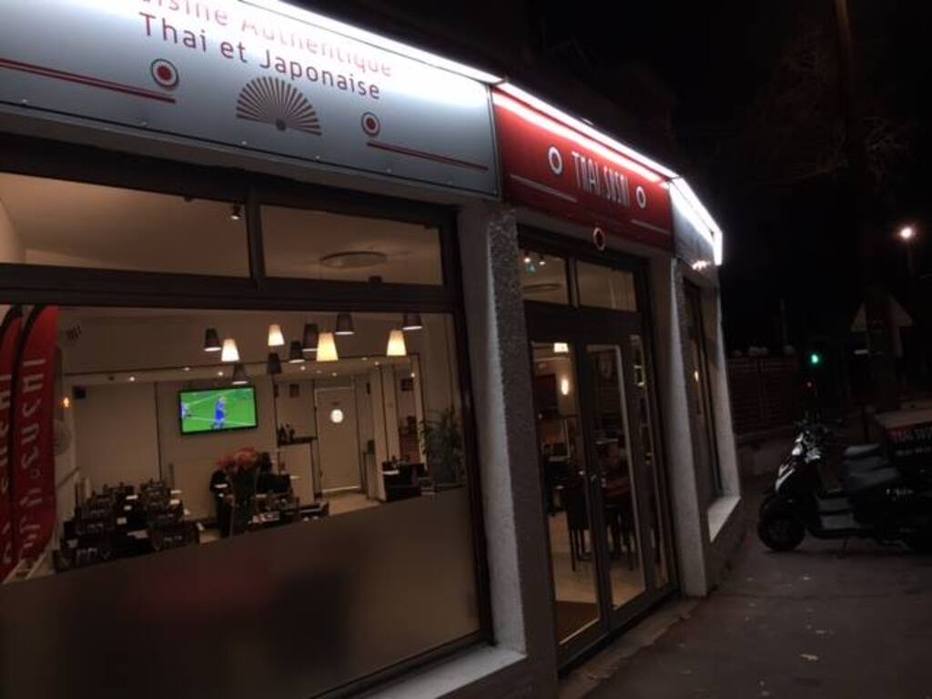 Thai et sushi