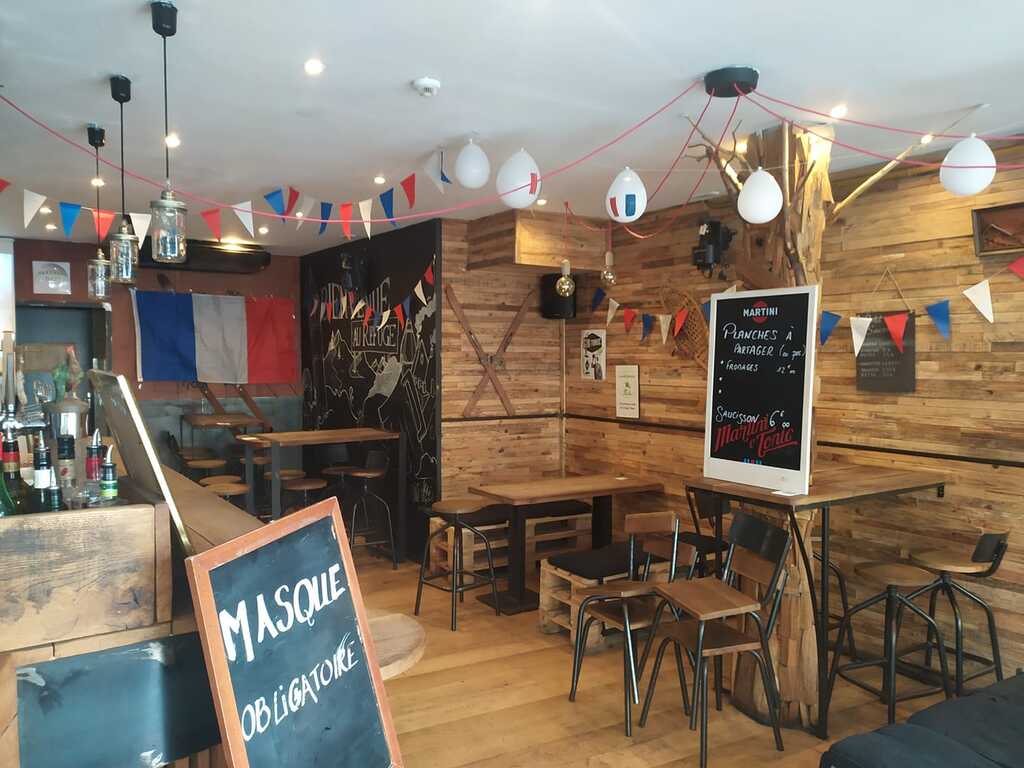 Au Refuge
