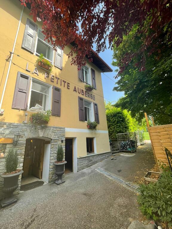 La Petite Auberge